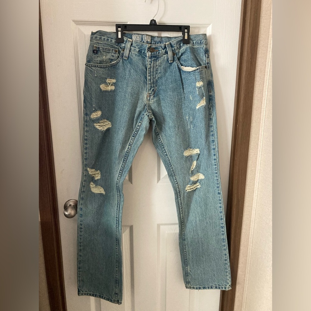 Men's Blue Straight Jeans Free world Night Train 32 waist distressed